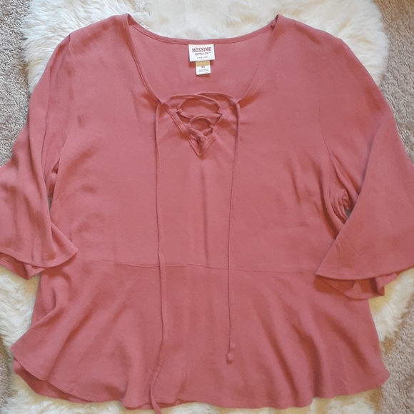 Mossimo Flowy Top - Picture 2 of 3